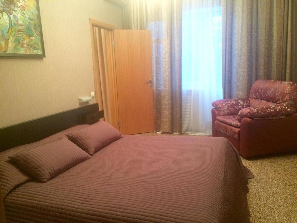 Green apple туапсе. Отель green apple небуг. Green apple гостиница. Отель green apple небуг. Косто оусто отель зеленое яблоко.